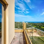 Chrisselen Stalos Appartement *