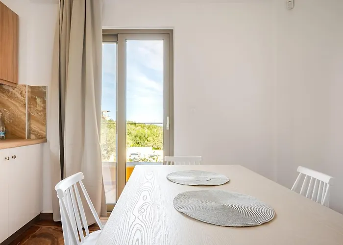 Διαμέρισμα Chrisselen Stalos *